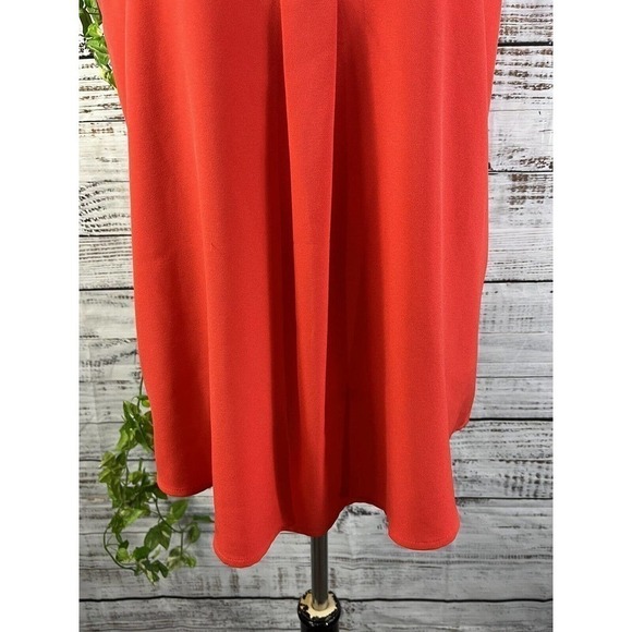Alfani Sleeveless Blouse Tank size 6 Coral Crepe Faux Black Leather Gold Career - Picture 7 of 10